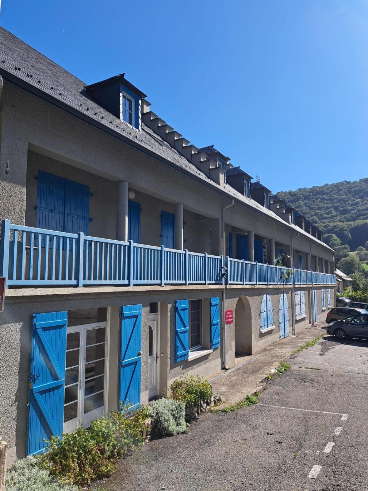 Grand Appartement En Rdc Vallee De 康庞 外观 照片